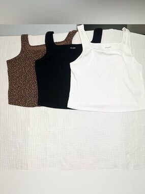 3-Old Navy Square-Neck Ultra-Crop Rib Knit Tank Tops-Cheetah Black White 2X-XXL